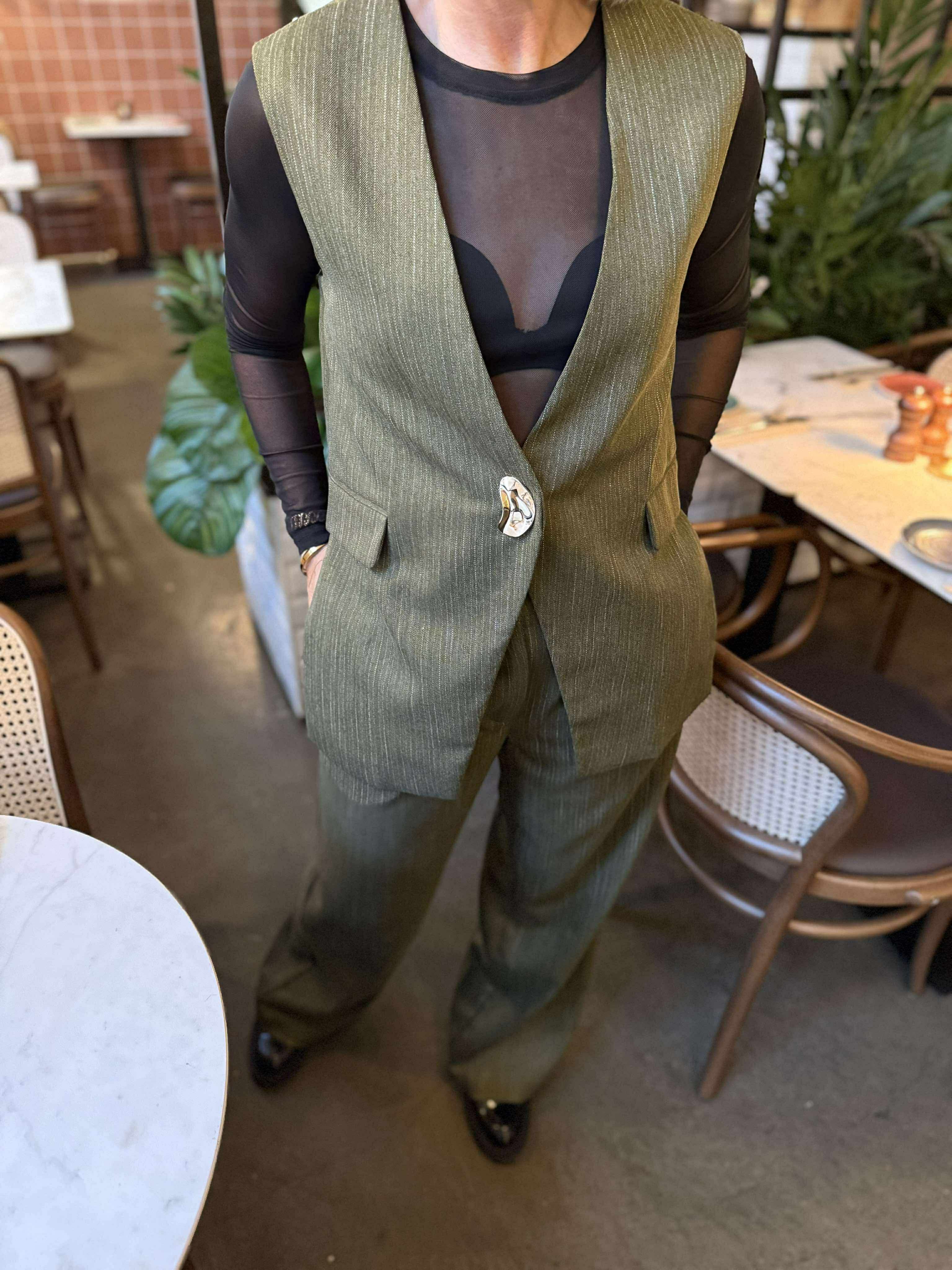 VMKYLAN Tailored Waistcoat - Dark Olive